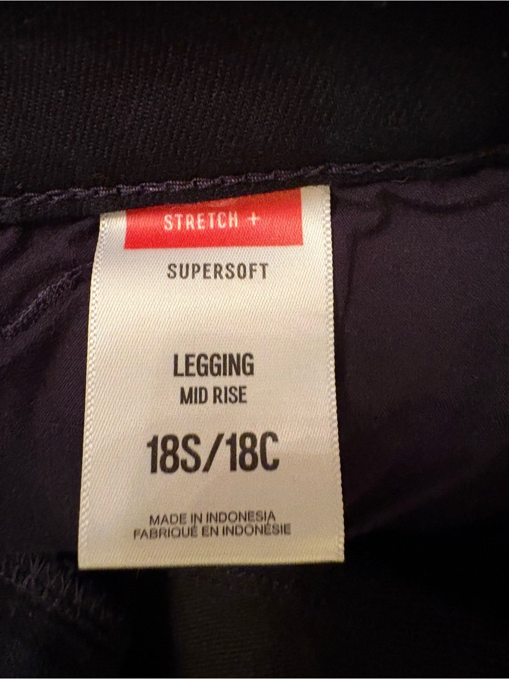 Two pair of new with tags size 18 pants, Old Navy and express skinny leg - Picture 12 of 12